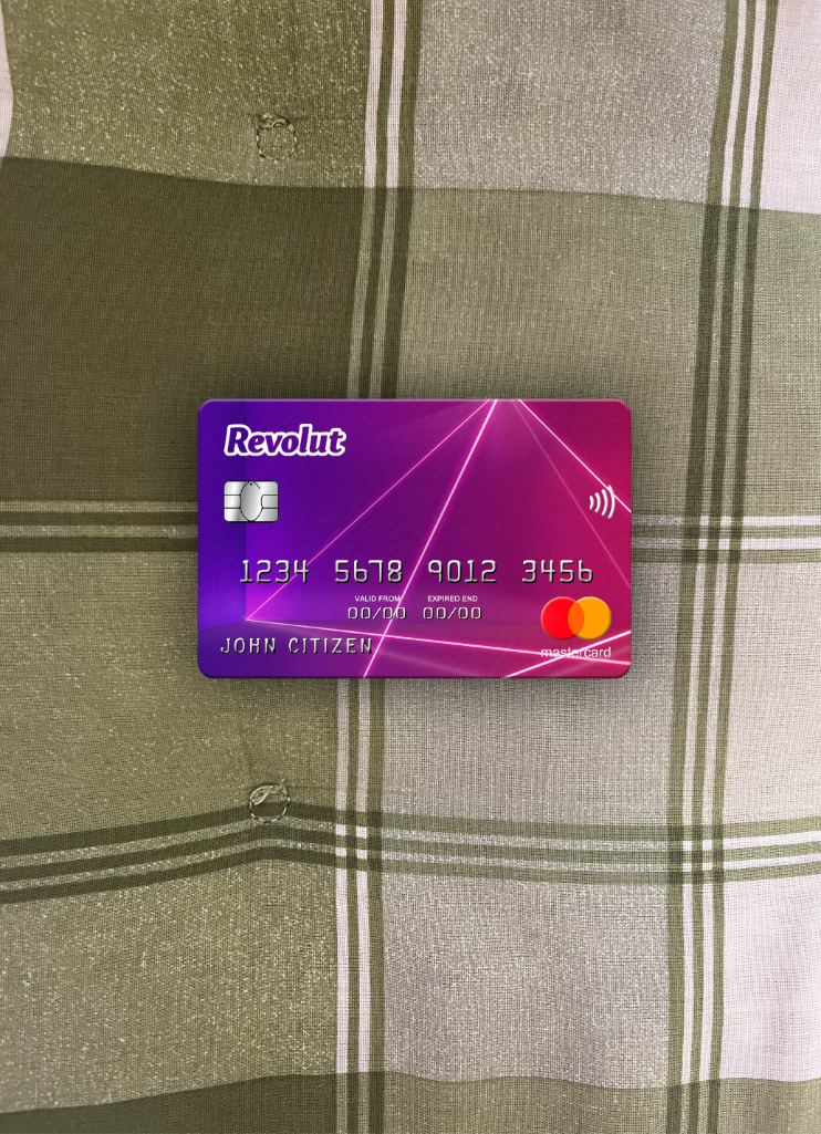 Download United Kingdom Revolut mastercard photolook front Photoshop template